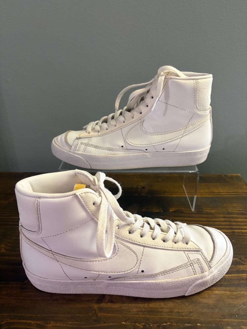 Nike Women’s Blazer Mid Vintage White High-Top Sneakers - Picture 7 of 13